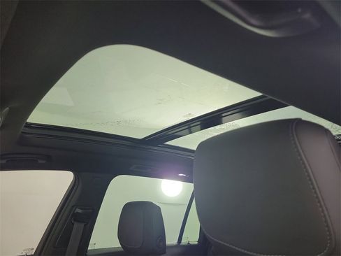 Certified 2023 Cadillac XT6 Premium Luxury w/ Technology Package image 18