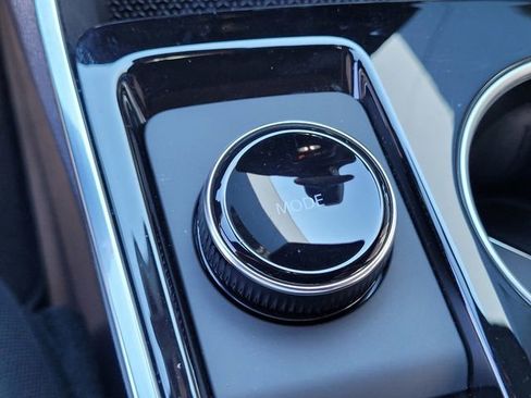 Used 2026 Chevrolet Equinox LT image 13