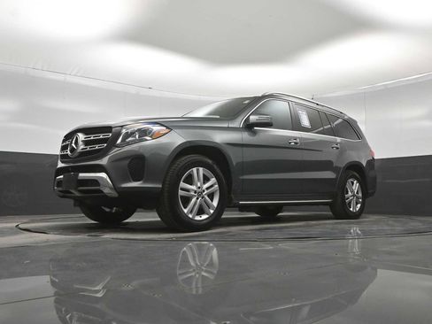 Used 2019 Mercedes-Benz GLS 450 4MATIC image 32