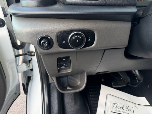 Used 2023 Ford Transit 350 XL image 15