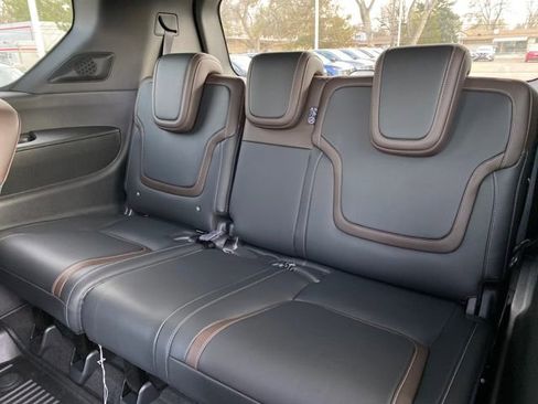 New 2026 Nissan Armada SL w/ Captain's Chari Seat Package image 12
