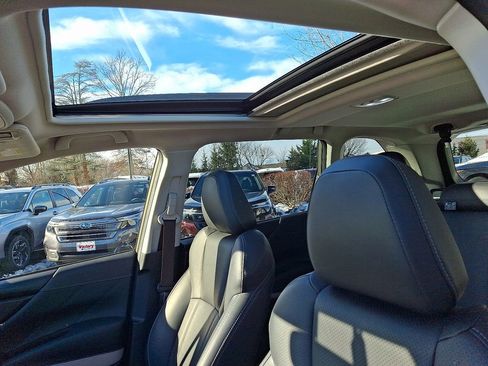 Used 2023 Subaru Forester Limited image 14