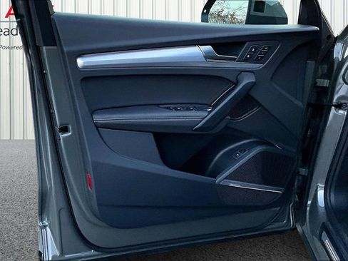 Certified 2025 Audi Q5 2.0T Premium Plus w/ Premium Plus Package image 20