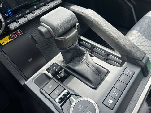 New 2026 Toyota Tacoma Limited AWD/4WD image 16