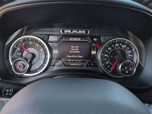 Used 2021 RAM 1500 Big Horn image 21