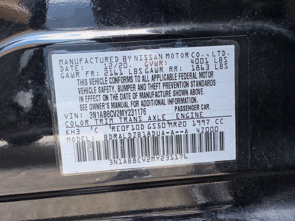 Used 2021 Nissan Sentra SV w/ SV Premium Package FWD image 29