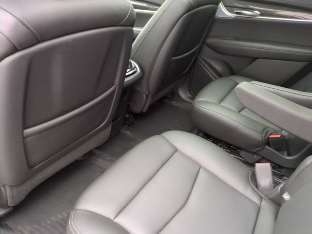 Certified 2024 Cadillac XT6 Sport w/ LPO, Floor Liner Package AWD/4WD image 23