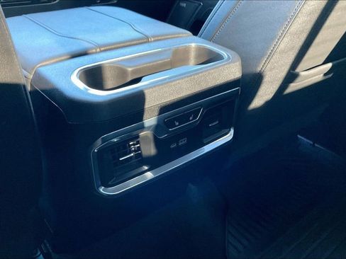 Used 2024 Chevrolet Silverado 2500 LTZ w/ LTZ Convenience Package image 25