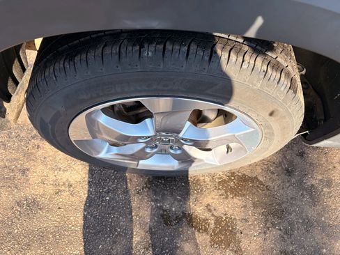 Used 2022 Honda HR-V LX image 38