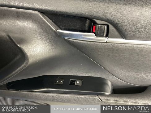 Used 2019 Toyota Camry XSE w/ Navigation Package FWD image 22