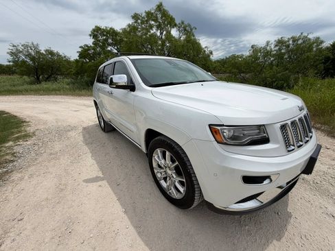Used 2014 Jeep Grand Cherokee Summit AWD/4WD image 5