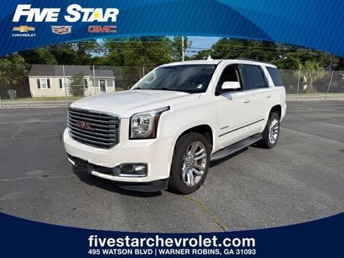 Used 2017 GMC Yukon SLT w/ Premium Edition AWD/4WD image 1
