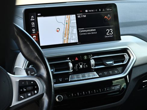 Certified 2023 BMW X3 xDrive30i w/ M Sport Package image 19