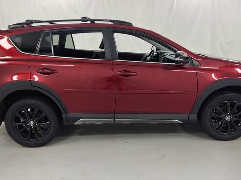 Used 2018 Toyota RAV4 Adventure AWD/4WD image 2