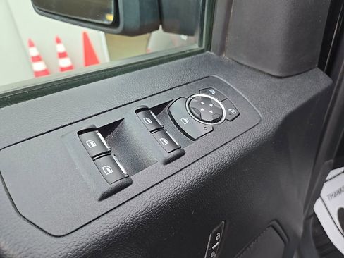 Used 2019 Ford F150 XLT w/ Equipment Group 302A Luxury image 13