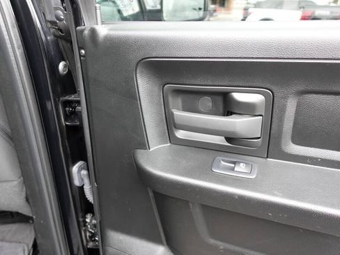 Used 2023 RAM 1500 Express w/ Wheel & Sound Group AWD/4WD image 30