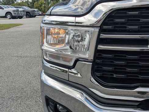 Used 2024 RAM 2500 Big Horn w/ Bed Utility Group image 9