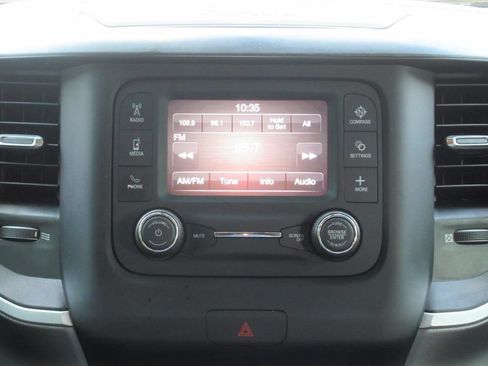 Used 2022 RAM 1500 Big Horn AWD/4WD image 15