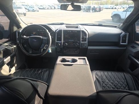 Used 2016 Ford F150 XLT w/ Equipment Group 302A Luxury image 17