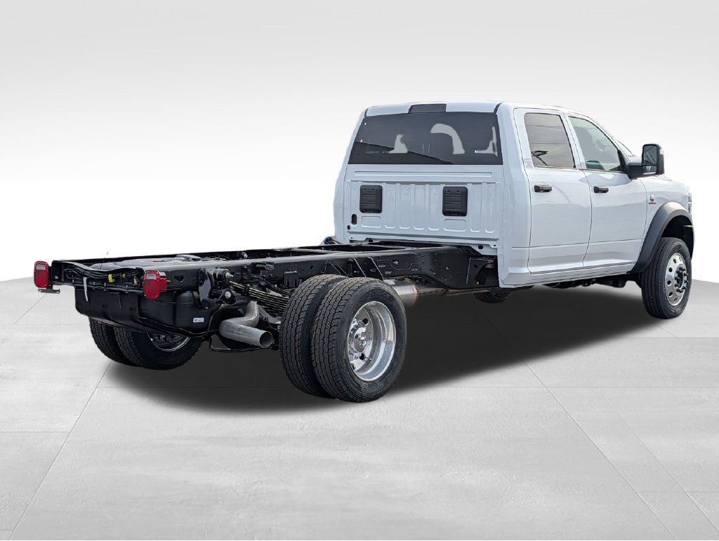 New 2026 RAM 5500 Tradesman w/ Chrome Appearance Group AWD/4WD image 2