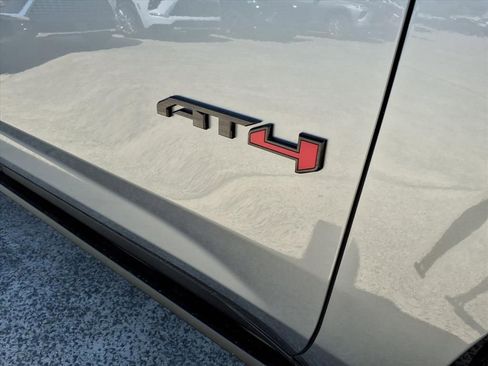 New 2026 GMC Yukon AT4 Ultimate image 10