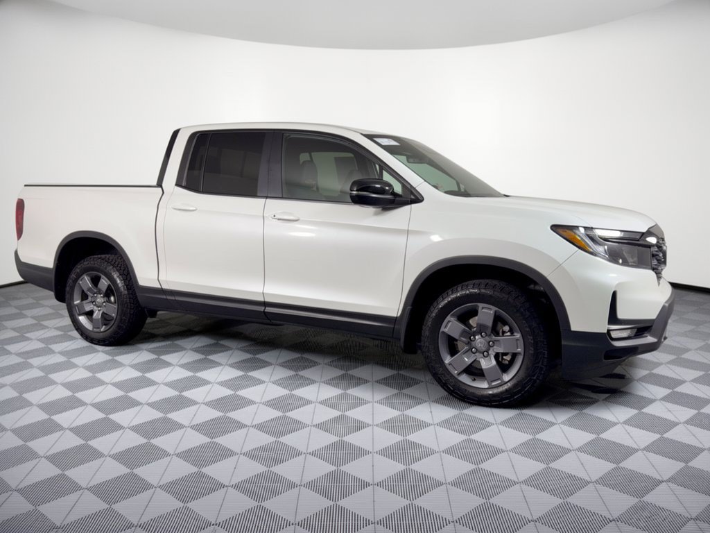 Used 2024 Honda Ridgeline TrailSport image 8