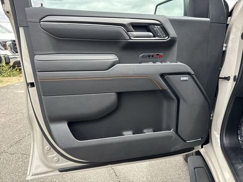New 2026 GMC Sierra 1500 AT4 w/ AT4 Premium Package AWD/4WD image 19