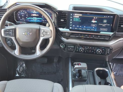 Used 2026 Chevrolet Silverado 1500 LT Trail Boss w/ Convenience Package II AWD/4WD image 27