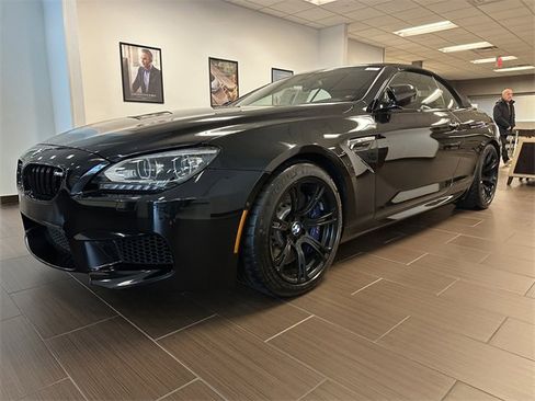 Used 2015 BMW M6 Convertible image 9