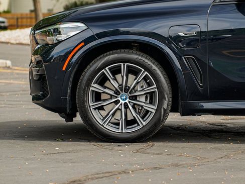 Used 2022 BMW X5 xDrive45e w/ M Sport Package image 8