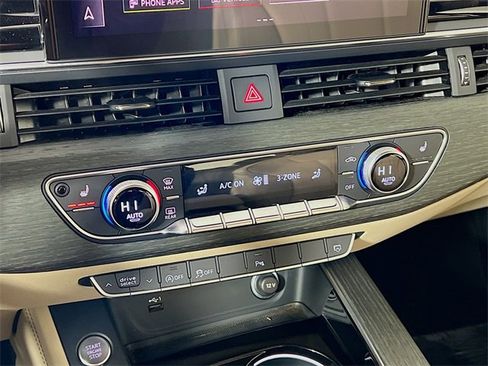 Used 2022 Audi A4 2.0T Premium Plus image 19