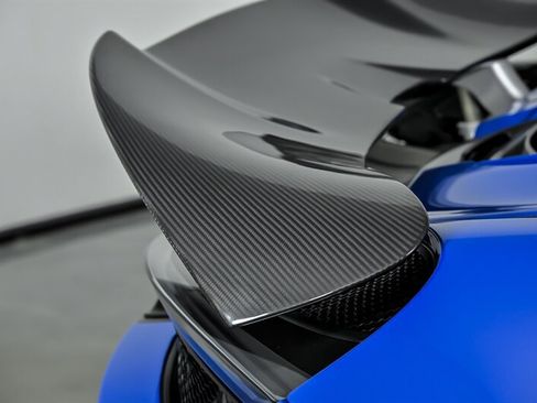 Used 2018 McLaren 720S RWD image 15