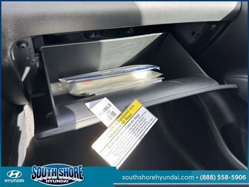 Certified 2022 Hyundai Tucson SE w/ Cargo Package image 36