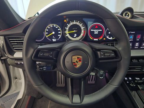 Certified 2022 Porsche 911 GT3 RWD image 14