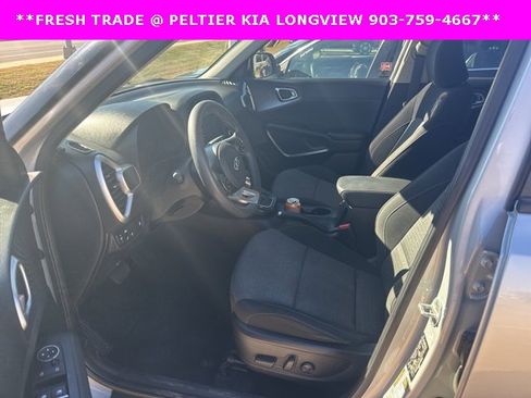 Used 2021 Kia Soul S image 9