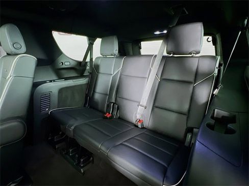 Used 2023 Cadillac Escalade ESV Premium Luxury w/ Performance Package image 37