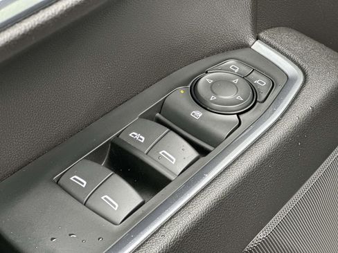 Certified 2024 Chevrolet Silverado 1500 LT image 21