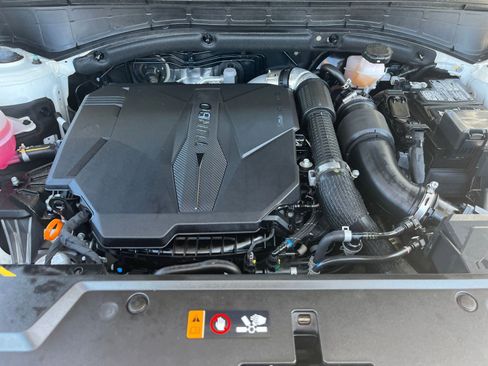 Used 2025 Hyundai Santa Fe SEL image 34