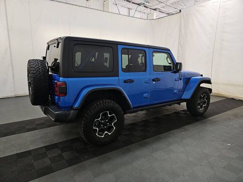 Used 2022 Jeep Wrangler Unlimited Rubicon 4xe w/ Cold Weather Group AWD/4WD image 2