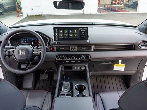 New 2026 Honda Pilot Black Edition image 19