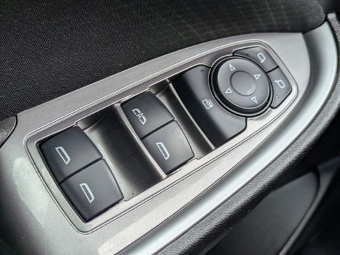Used 2025 Chevrolet Malibu LT FWD image 12