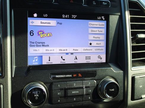 Used 2019 Ford F150 Raptor w/ Equipment Group 802A Luxury image 36