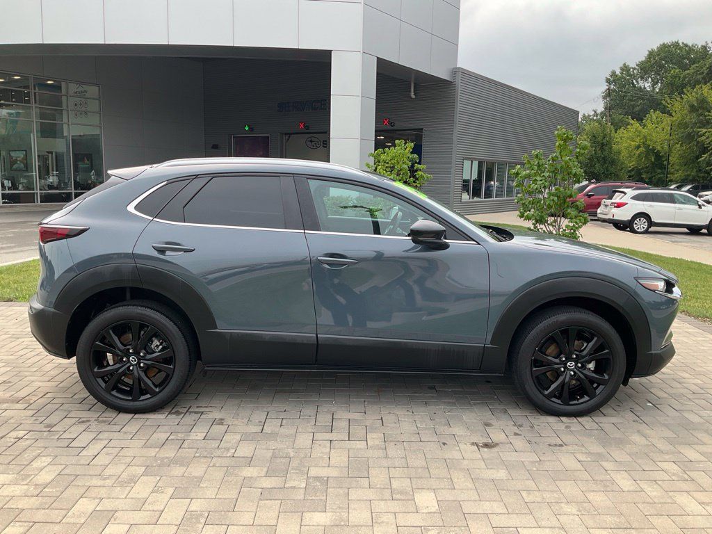 Used 2025 MAZDA CX-30 AWD 2.5 S w/ Preferred Package image 8