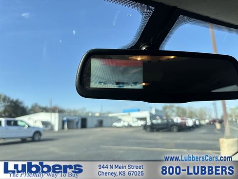 Used 2020 Dodge Journey SE w/ SE Popular Equipment Group image 17