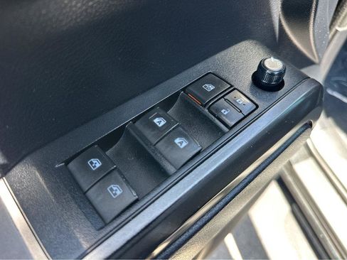 Used 2019 Toyota Tacoma TRD Sport w/ TRD Premium Sport Package RWD image 34