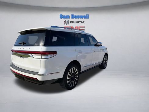 Used 2024 Lincoln Navigator Black Label AWD/4WD image 8
