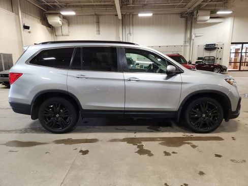 Used 2022 Honda Pilot Special Edition image 2