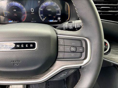 Certified 2024 Jeep Wagoneer Series III AWD/4WD image 19