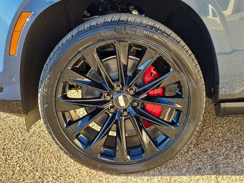 New 2026 Cadillac Escalade Platinum Sport w/ LPO, ONYX Package image 11