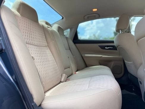 Used 2017 Nissan Altima 2.5 SV FWD image 24
